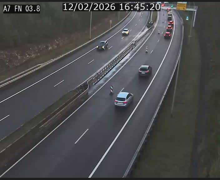 <h2>Caméra autoroute Luxembourg A7 - Passage à gibier Rëngelbour - direction Tunnel Stafelter</h2>