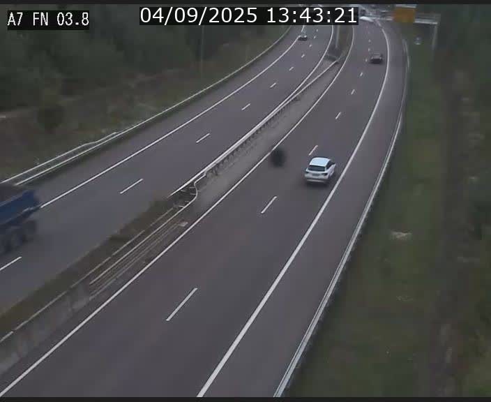 Caméra autoroute Luxembourg A7 - Passage à gibier Rëngelbour - direction Tunnel Stafelter