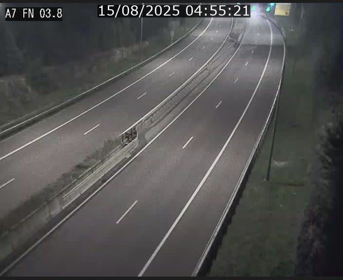 <h2>Caméra autoroute Luxembourg A7 - Passage à gibier Rëngelbour - direction Tunnel Stafelter</h2>