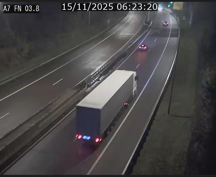 Caméra autoroute Luxembourg A7 - Passage à gibier Rëngelbour - direction Tunnel Stafelter