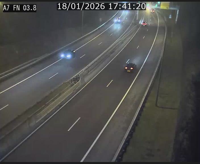 <h2>Caméra autoroute Luxembourg A7 - Passage à gibier Rëngelbour - direction Tunnel Stafelter</h2>