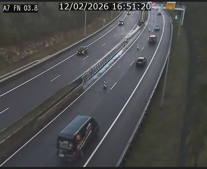 Caméra autoroute Luxembourg A7 - Passage à gibier Rëngelbour - direction Tunnel Stafelter