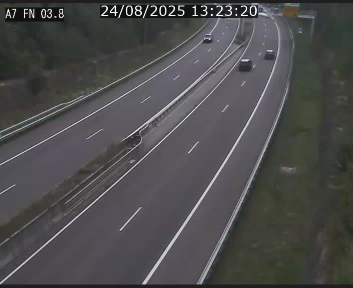 <h2>Caméra autoroute Luxembourg A7 - Passage à gibier Rëngelbour - direction Tunnel Stafelter</h2>