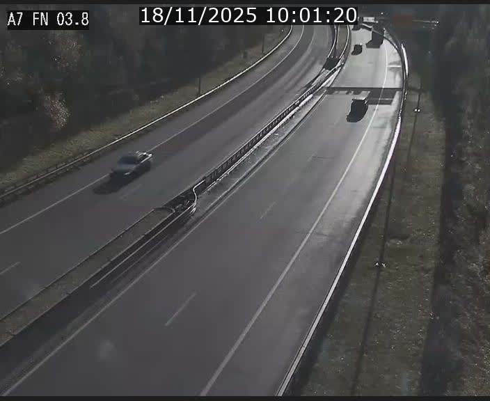 Caméra autoroute Luxembourg A7 - Passage à gibier Rëngelbour - direction Tunnel Stafelter