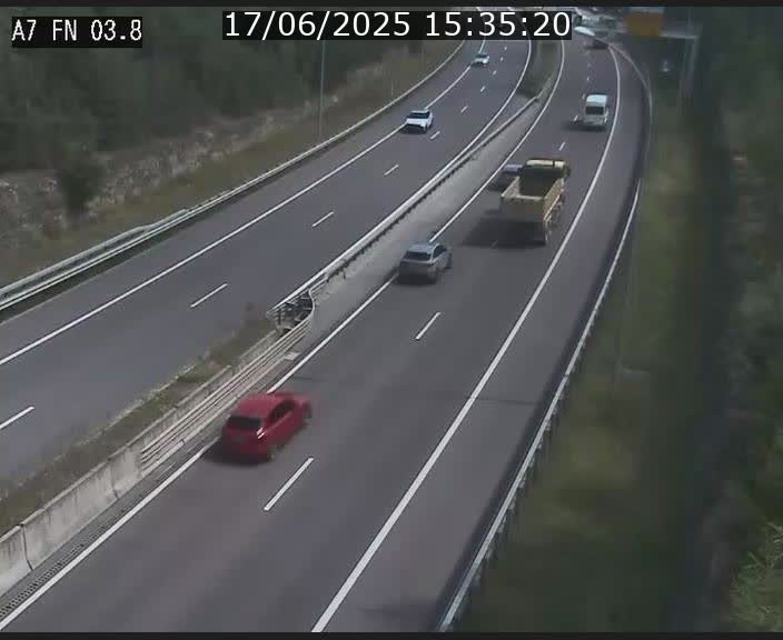 Caméra autoroute Luxembourg A7 - Passage à gibier Rëngelbour - direction Tunnel Stafelter