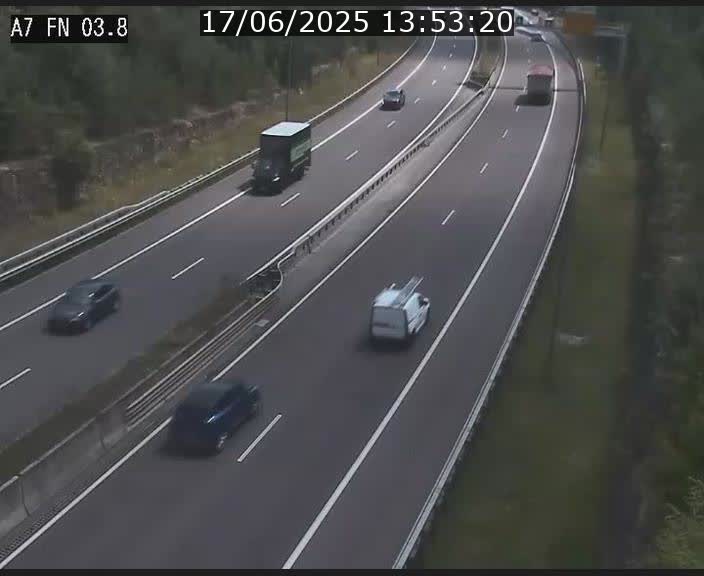 Caméra autoroute Luxembourg A7 - Passage à gibier Rëngelbour - direction Tunnel Stafelter