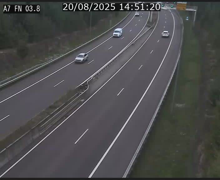 <h2>Caméra autoroute Luxembourg A7 - Passage à gibier Rëngelbour - direction Tunnel Stafelter</h2>
