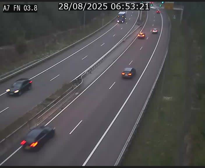 <h2>Caméra autoroute Luxembourg A7 - Passage à gibier Rëngelbour - direction Tunnel Stafelter</h2>