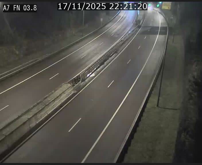 <h2>Caméra autoroute Luxembourg A7 - Passage à gibier Rëngelbour - direction Tunnel Stafelter</h2>