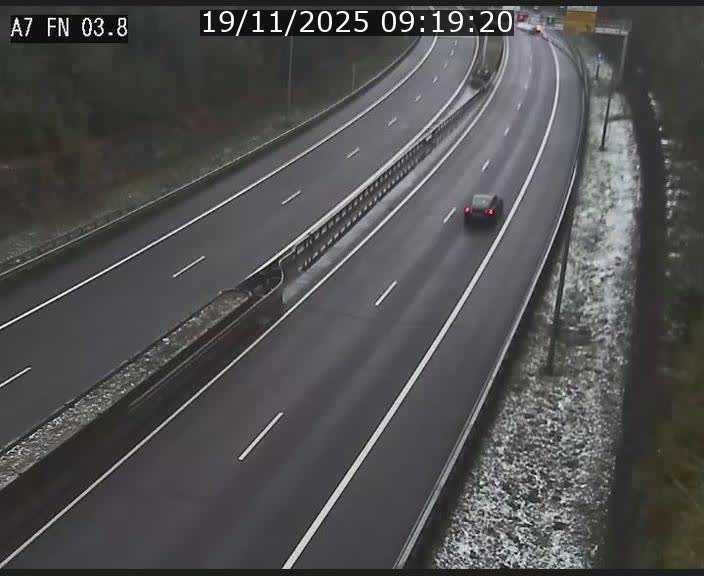 Caméra autoroute Luxembourg A7 - Passage à gibier Rëngelbour - direction Tunnel Stafelter