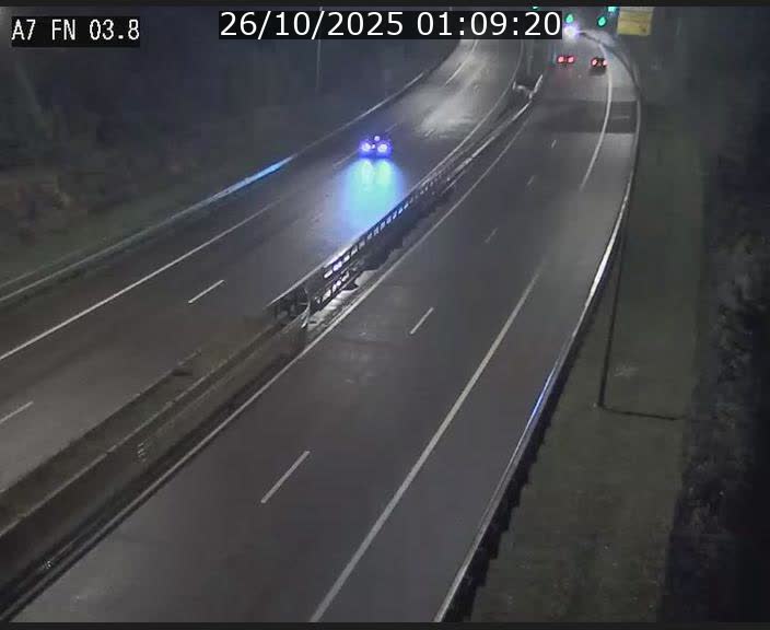 Caméra autoroute Luxembourg A7 - Passage à gibier Rëngelbour - direction Tunnel Stafelter