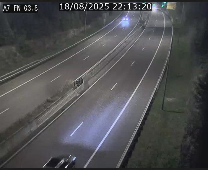 <h2>Caméra autoroute Luxembourg A7 - Passage à gibier Rëngelbour - direction Tunnel Stafelter</h2>