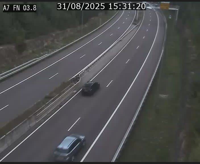 <h2>Caméra autoroute Luxembourg A7 - Passage à gibier Rëngelbour - direction Tunnel Stafelter</h2>
