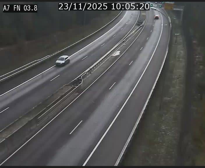 <h2>Caméra autoroute Luxembourg A7 - Passage à gibier Rëngelbour - direction Tunnel Stafelter</h2>