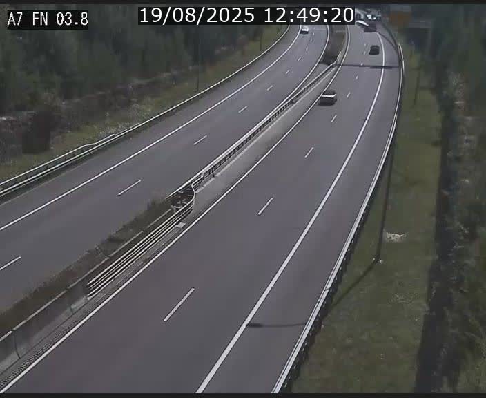 <h2>Caméra autoroute Luxembourg A7 - Passage à gibier Rëngelbour - direction Tunnel Stafelter</h2>