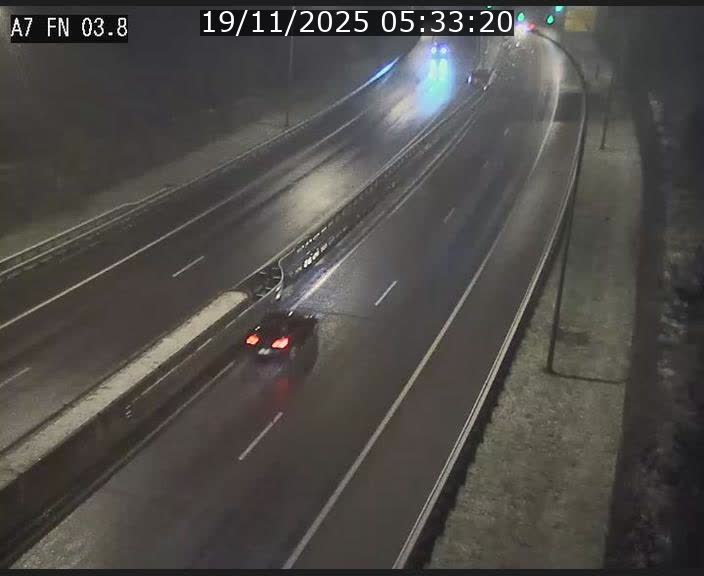 <h2>Caméra autoroute Luxembourg A7 - Passage à gibier Rëngelbour - direction Tunnel Stafelter</h2>