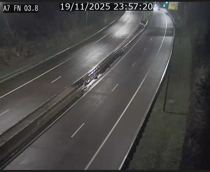 <h2>Caméra autoroute Luxembourg A7 - Passage à gibier Rëngelbour - direction Tunnel Stafelter</h2>