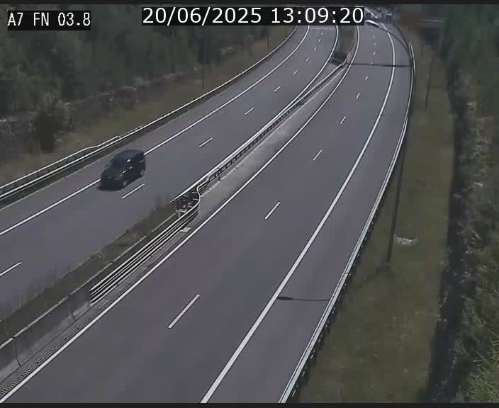 <h2>Caméra autoroute Luxembourg A7 - Passage à gibier Rëngelbour - direction Tunnel Stafelter</h2>