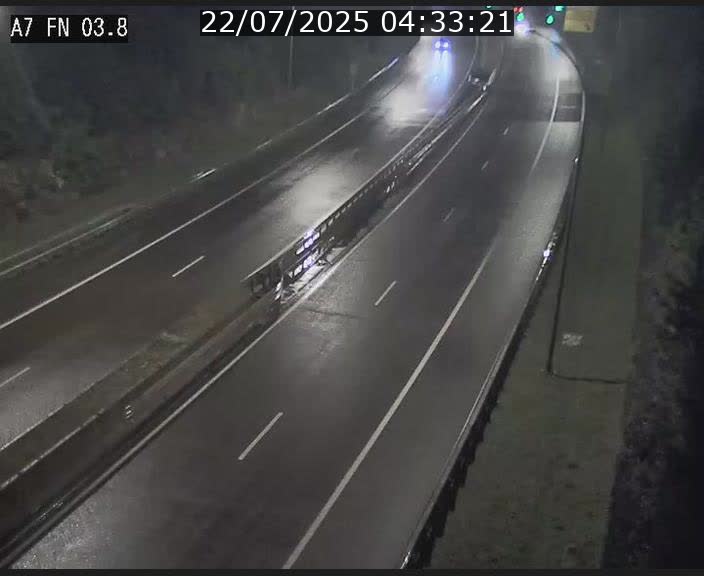 <h2>Caméra autoroute Luxembourg A7 - Passage à gibier Rëngelbour - direction Tunnel Stafelter</h2>