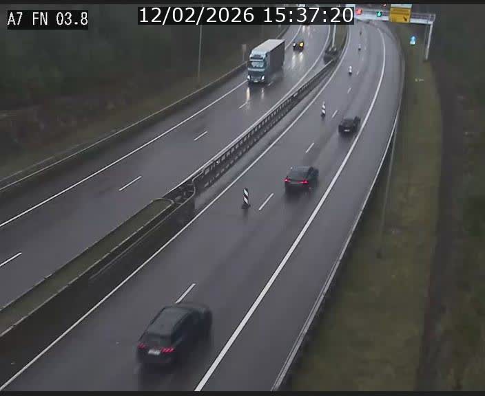 <h2>Caméra autoroute Luxembourg A7 - Passage à gibier Rëngelbour - direction Tunnel Stafelter</h2>