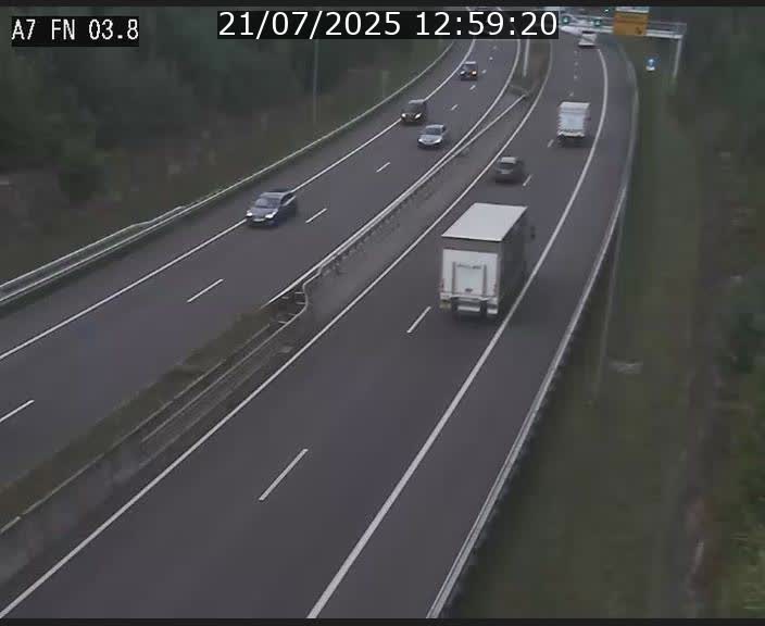 <h2>Caméra autoroute Luxembourg A7 - Passage à gibier Rëngelbour - direction Tunnel Stafelter</h2>