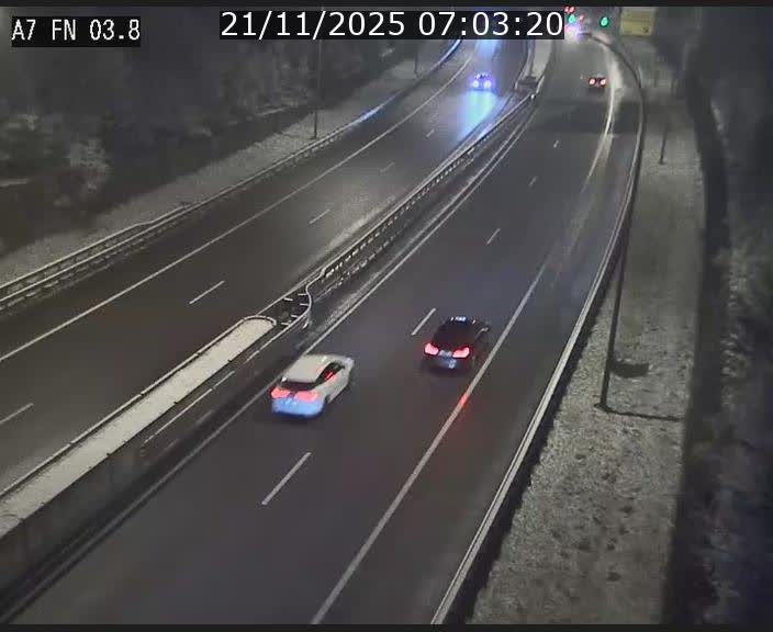<h2>Caméra autoroute Luxembourg A7 - Passage à gibier Rëngelbour - direction Tunnel Stafelter</h2>