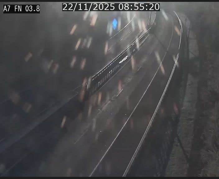<h2>Caméra autoroute Luxembourg A7 - Passage à gibier Rëngelbour - direction Tunnel Stafelter</h2>