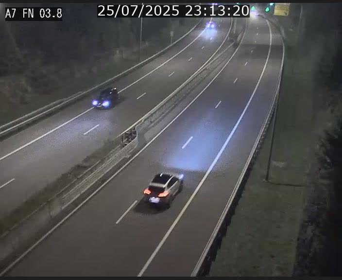 <h2>Caméra autoroute Luxembourg A7 - Passage à gibier Rëngelbour - direction Tunnel Stafelter</h2>