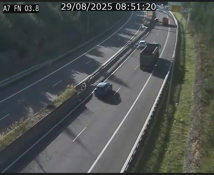 <h2>Caméra autoroute Luxembourg A7 - Passage à gibier Rëngelbour - direction Tunnel Stafelter</h2>
