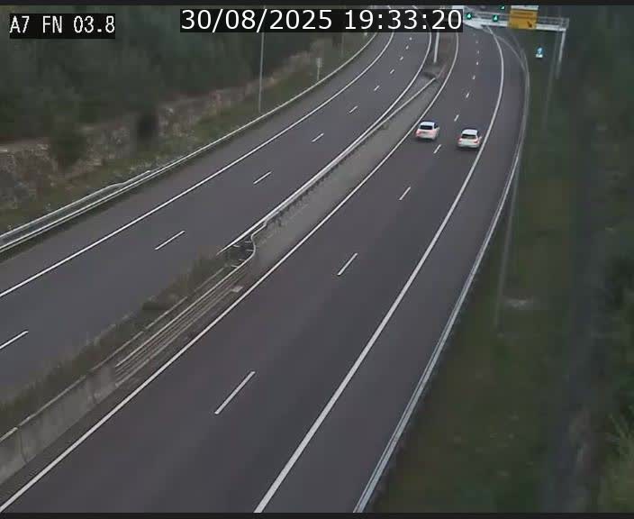 <h2>Caméra autoroute Luxembourg A7 - Passage à gibier Rëngelbour - direction Tunnel Stafelter</h2>