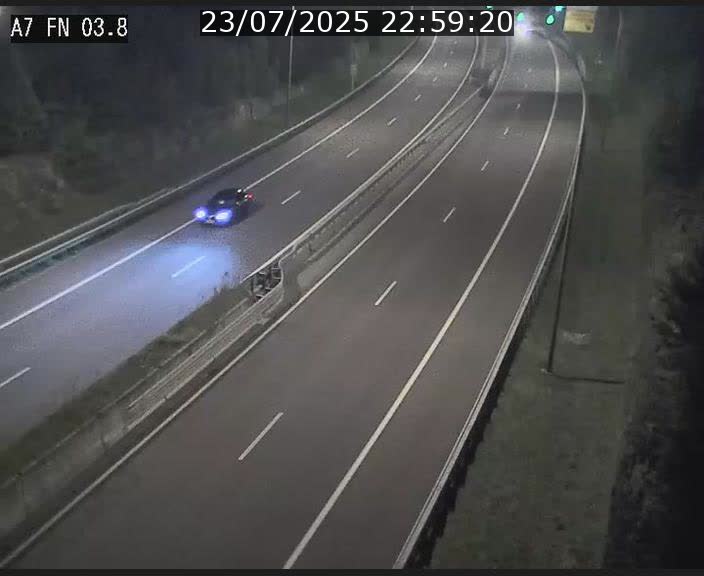 <h2>Caméra autoroute Luxembourg A7 - Passage à gibier Rëngelbour - direction Tunnel Stafelter</h2>