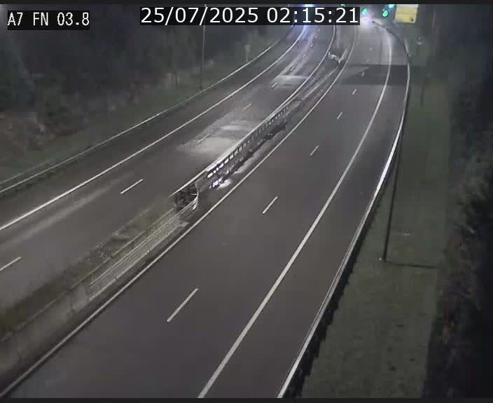 <h2>Caméra autoroute Luxembourg A7 - Passage à gibier Rëngelbour - direction Tunnel Stafelter</h2>
