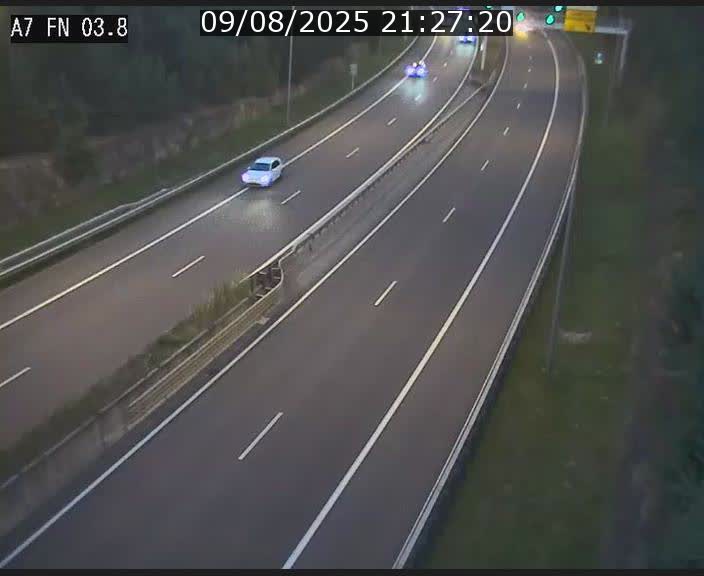 <h2>Caméra autoroute Luxembourg A7 - Passage à gibier Rëngelbour - direction Tunnel Stafelter</h2>