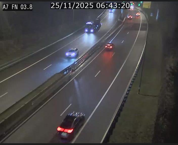 <h2>Caméra autoroute Luxembourg A7 - Passage à gibier Rëngelbour - direction Tunnel Stafelter</h2>
