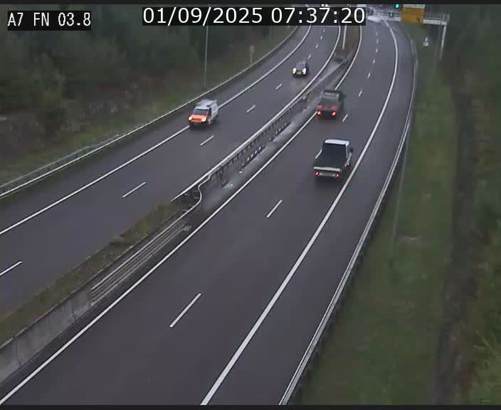 <h2>Caméra autoroute Luxembourg A7 - Passage à gibier Rëngelbour - direction Tunnel Stafelter</h2>