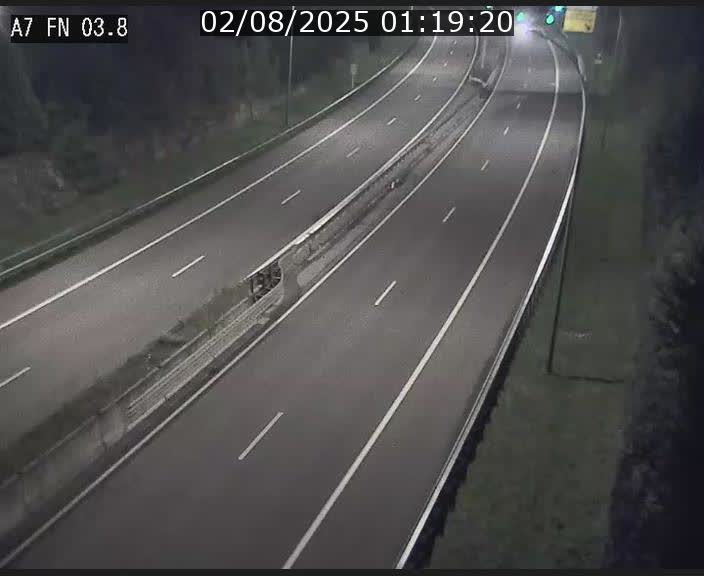 <h2>Caméra autoroute Luxembourg A7 - Passage à gibier Rëngelbour - direction Tunnel Stafelter</h2>