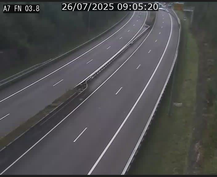<h2>Caméra autoroute Luxembourg A7 - Passage à gibier Rëngelbour - direction Tunnel Stafelter</h2>