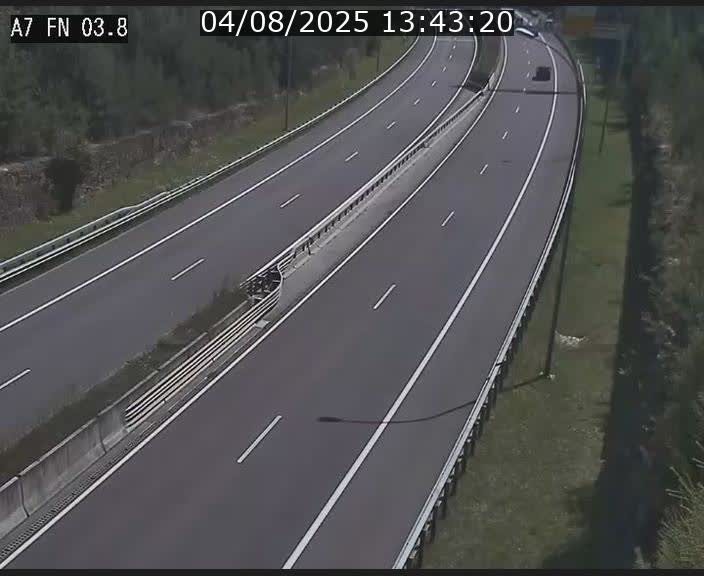 <h2>Caméra autoroute Luxembourg A7 - Passage à gibier Rëngelbour - direction Tunnel Stafelter</h2>