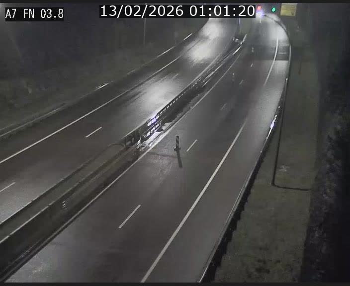 <h2>Caméra autoroute Luxembourg A7 - Passage à gibier Rëngelbour - direction Tunnel Stafelter</h2>