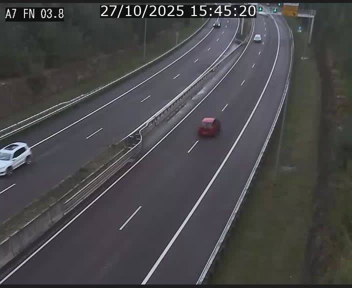 <h2>Caméra autoroute Luxembourg A7 - Passage à gibier Rëngelbour - direction Tunnel Stafelter</h2>