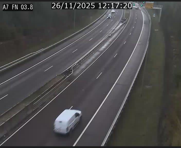 <h2>Caméra autoroute Luxembourg A7 - Passage à gibier Rëngelbour - direction Tunnel Stafelter</h2>