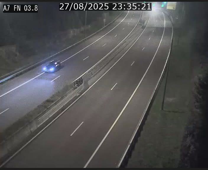 <h2>Caméra autoroute Luxembourg A7 - Passage à gibier Rëngelbour - direction Tunnel Stafelter</h2>