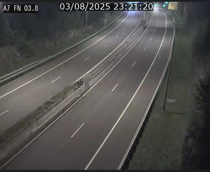 <h2>Caméra autoroute Luxembourg A7 - Passage à gibier Rëngelbour - direction Tunnel Stafelter</h2>