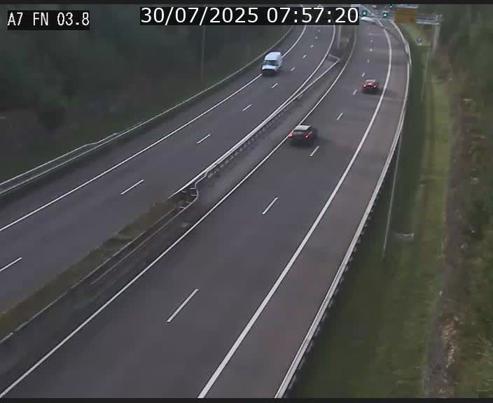 <h2>Caméra autoroute Luxembourg A7 - Passage à gibier Rëngelbour - direction Tunnel Stafelter</h2>