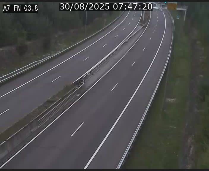 <h2>Caméra autoroute Luxembourg A7 - Passage à gibier Rëngelbour - direction Tunnel Stafelter</h2>