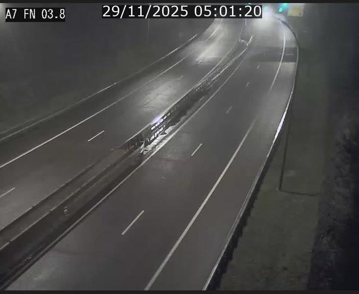 <h2>Caméra autoroute Luxembourg A7 - Passage à gibier Rëngelbour - direction Tunnel Stafelter</h2>