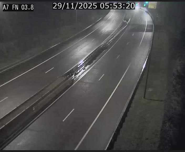 <h2>Caméra autoroute Luxembourg A7 - Passage à gibier Rëngelbour - direction Tunnel Stafelter</h2>