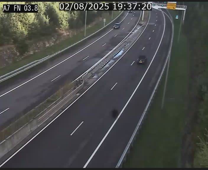 <h2>Caméra autoroute Luxembourg A7 - Passage à gibier Rëngelbour - direction Tunnel Stafelter</h2>