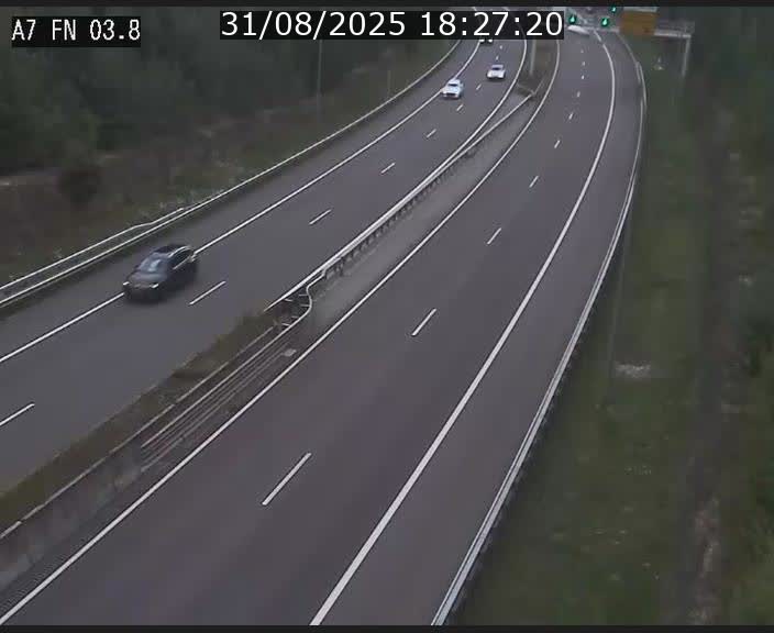 <h2>Caméra autoroute Luxembourg A7 - Passage à gibier Rëngelbour - direction Tunnel Stafelter</h2>