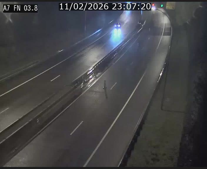 <h2>Caméra autoroute Luxembourg A7 - Passage à gibier Rëngelbour - direction Tunnel Stafelter</h2>
